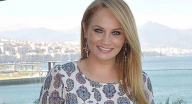 Sanatçı Pınar Aydınlar Tahliye Edildi! HDK Davasında İlk Duruşmadan Özgürlük Kararı