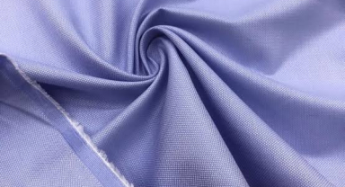 Poplin Kumaş Nedir? Terletir mi, Naylon mu, İç Gösterir mi? Tüm Özellikleriyle Poplin Kumaş