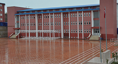 PMYO 2025 Taban Puanı Açıklandı mı? Polislik İçin TYT'den Kaç Net Gerekir, Kaç Puan Şartı Var?