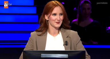 Tazminat Fermanı, 3 Kasım 1839'da Sultan Abdülmecid döneminde, Hariciye Nazırı Mustafa Reşid Paşa tarafından nerede ilan edilmiştir?